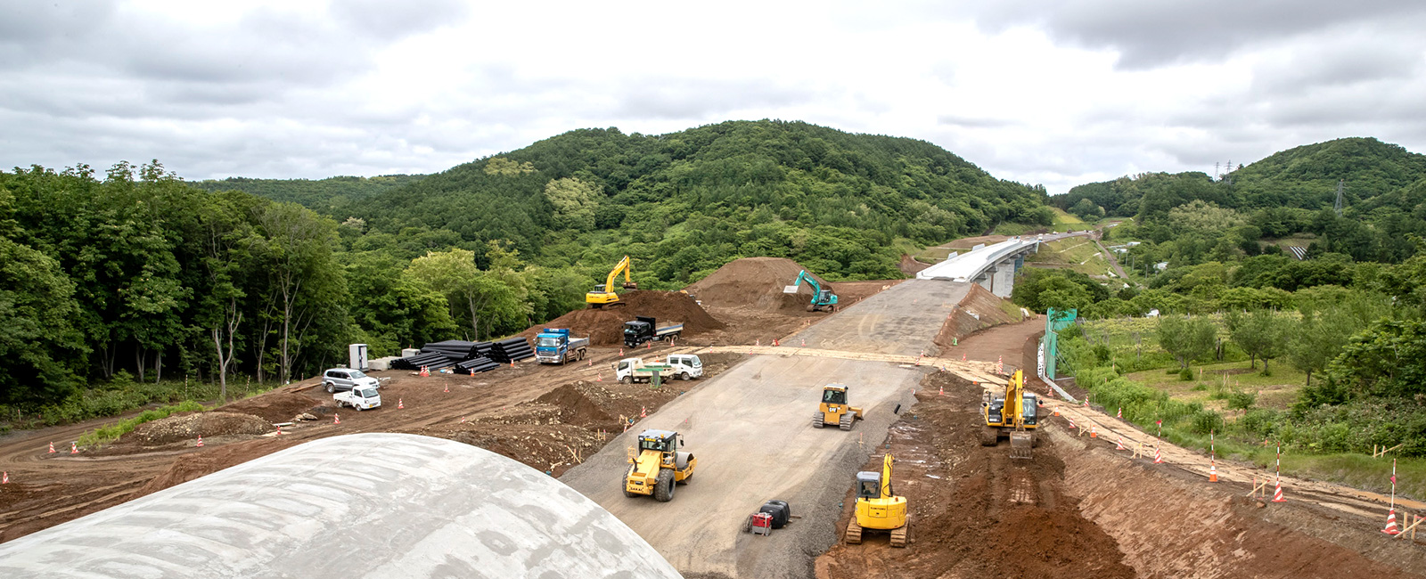 北海道横断自動車道路 黒松内釧路線