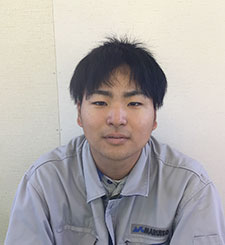 川村　優生