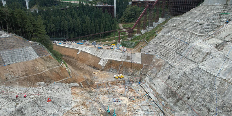 足羽川ダム本体建設(第一期)工事