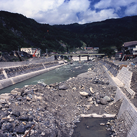 姫川災害復旧姫川温泉