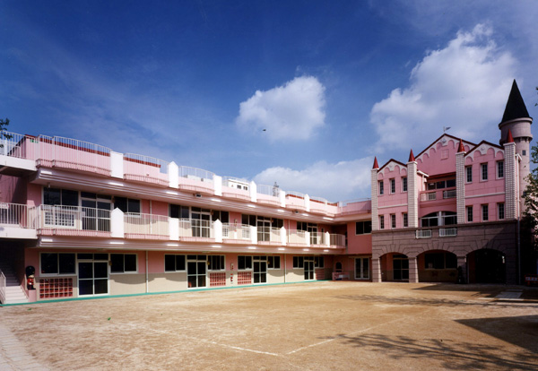Công trình tái thiết và mở rộng trường mẫu giáo Kobato