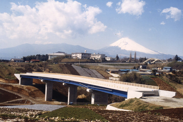 Sàn cầu của cầu Mitsuya