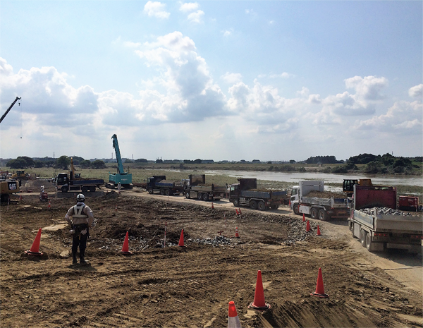 Dự án công trình xây dựng biện pháp khẩn cấp cho sông Kinugawa